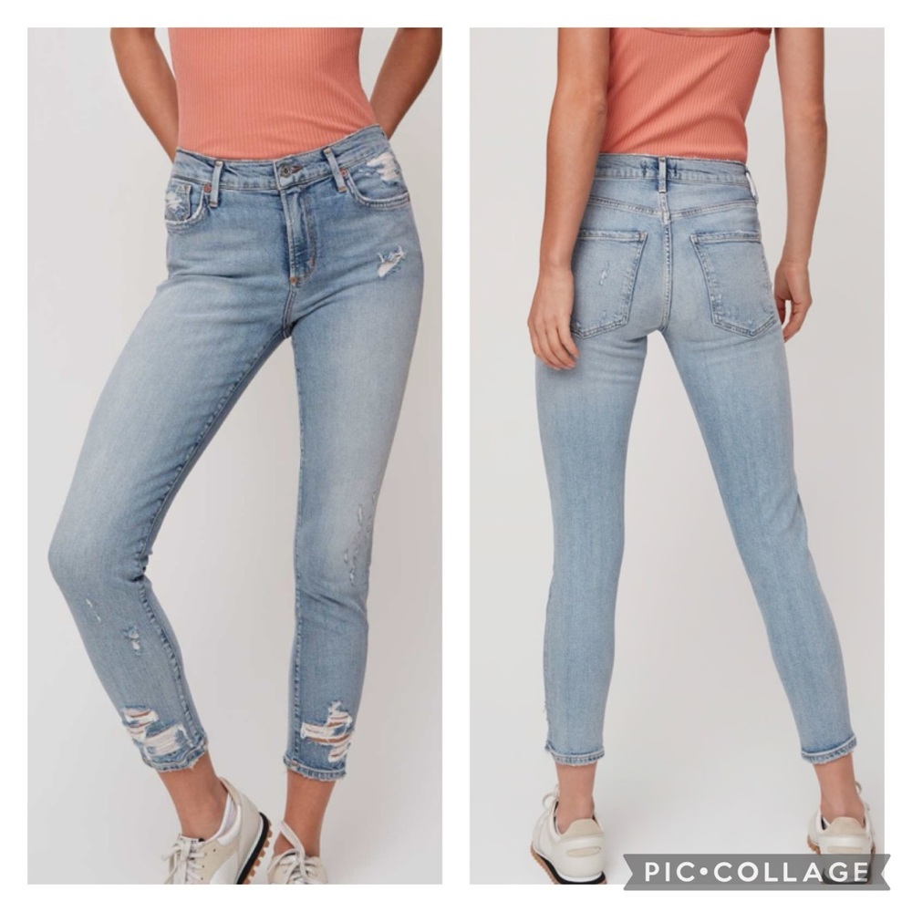 Agolde Sophie Crop Jean With Chewed Hem and Waistband